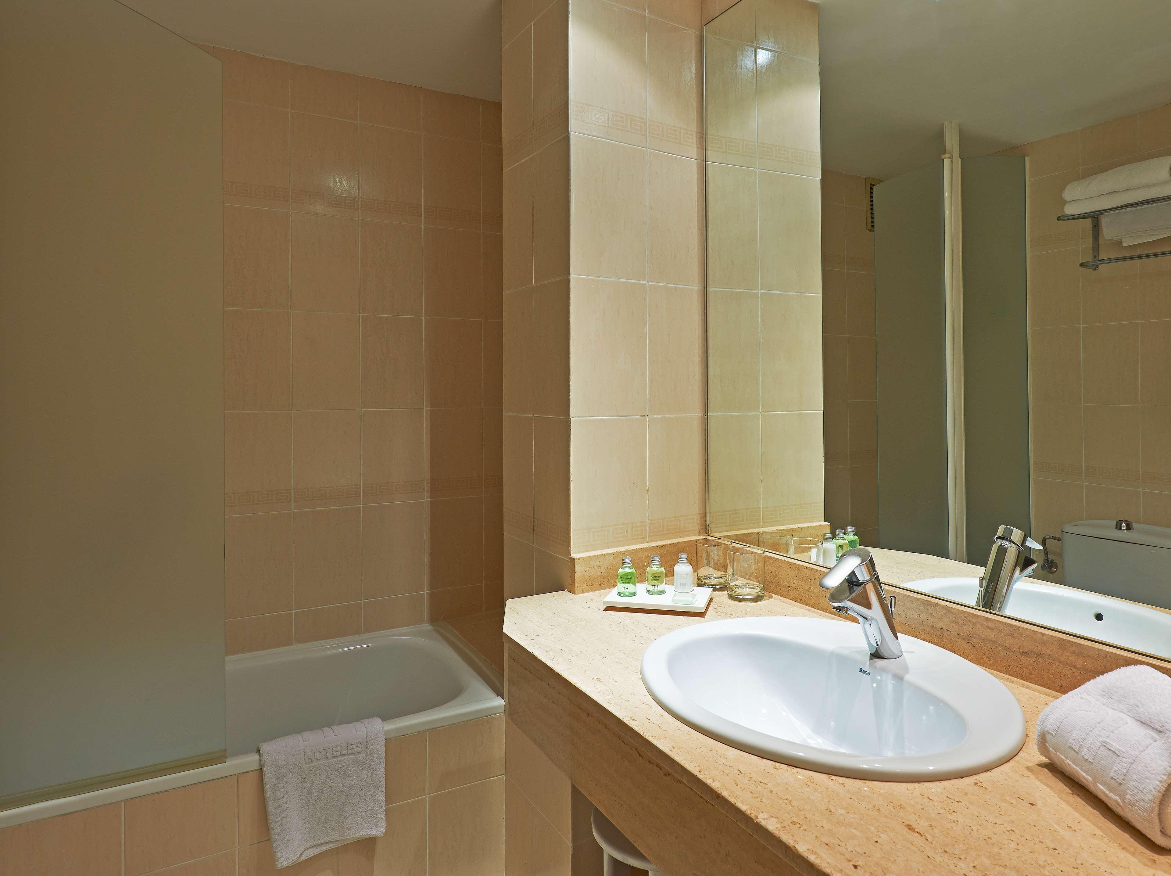 Nh Sport Otel Zaragoza Dış mekan fotoğraf