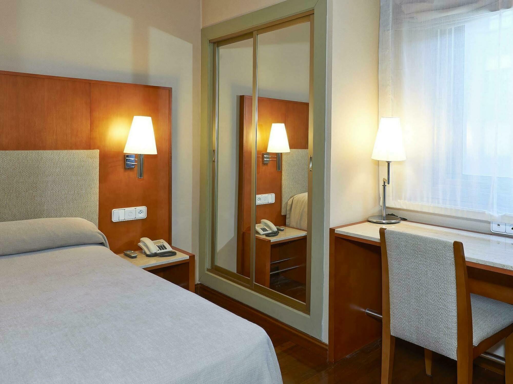 Nh Sport Otel Zaragoza Dış mekan fotoğraf